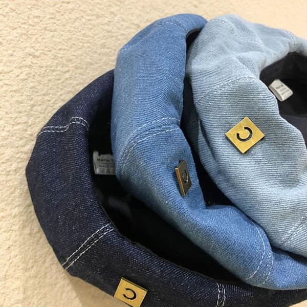 Baret Hatte Malerhat LYSEBLÅ light blue