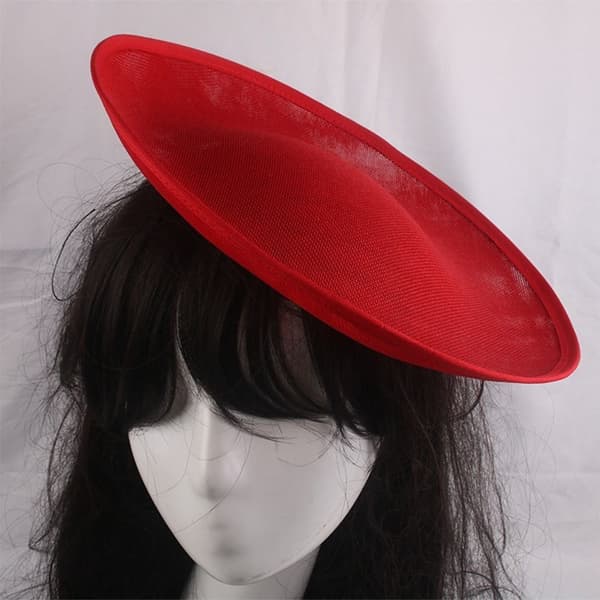Fest- og showhatter, hattemakeri, cocktailhodeplagg RØD Red