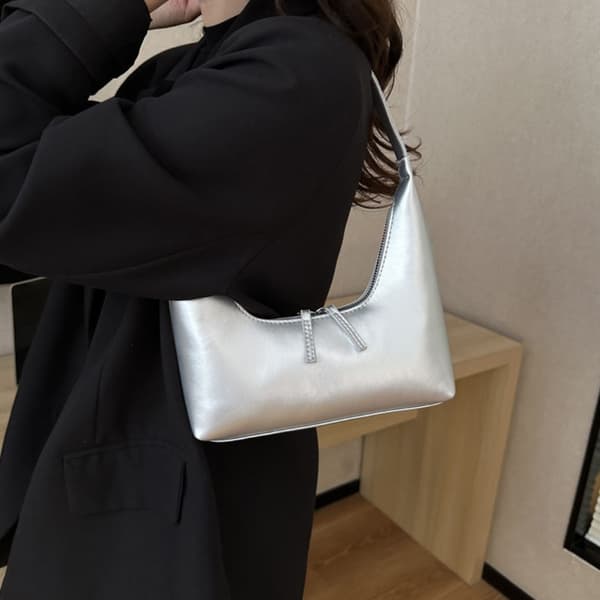 Skuldertaske Underarmstaske SØLV Silver