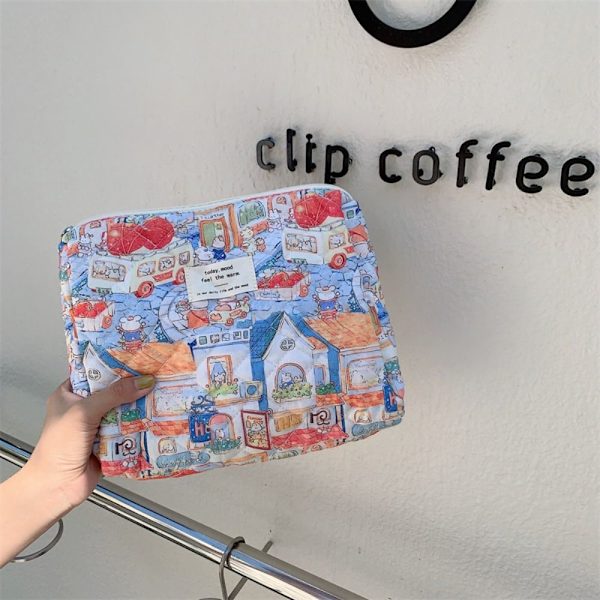 Tikkaus Clutches Bag Meikkipussi 3 3 3