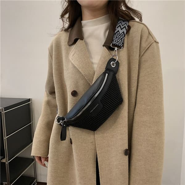 Mavetaske Crossbody Tasker SORT black