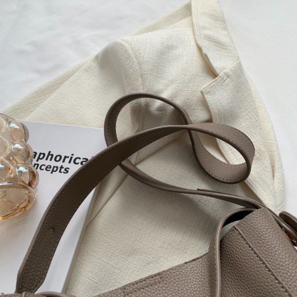 Bucket Bags Crossbody taske BRUN brown
