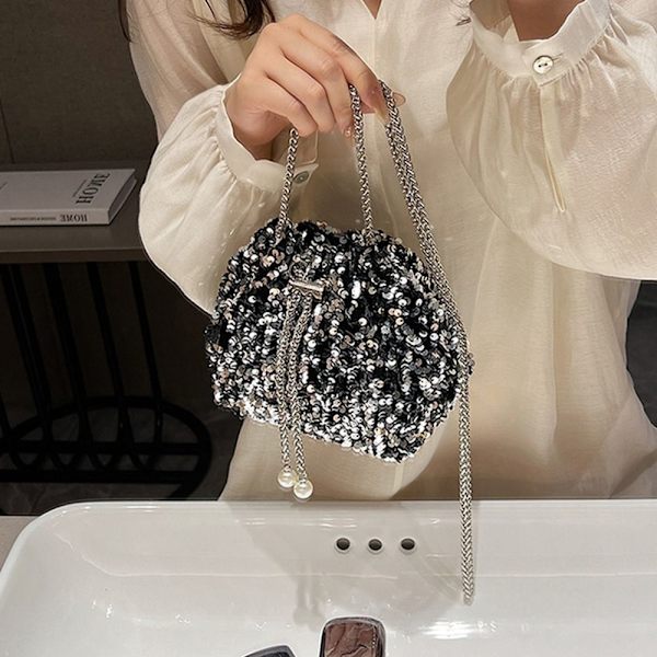 Chain Sequin Olkalaukku Iltajuhlalaukku MUSTA Black