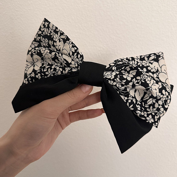 Hårbånd Hårbøyle SØYE HÅRKLEP SØYE HÅRKLEP Bow hair clip