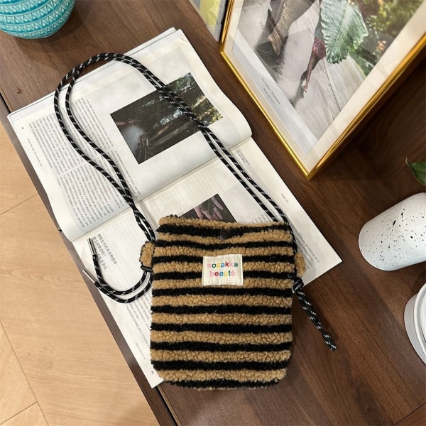 Axelväskor Crossbody-väska 4 4 4