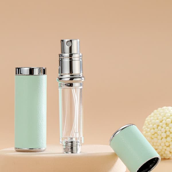5 ml:n hajuvesipullo, jaettava suihkepullo, HARMAA grey