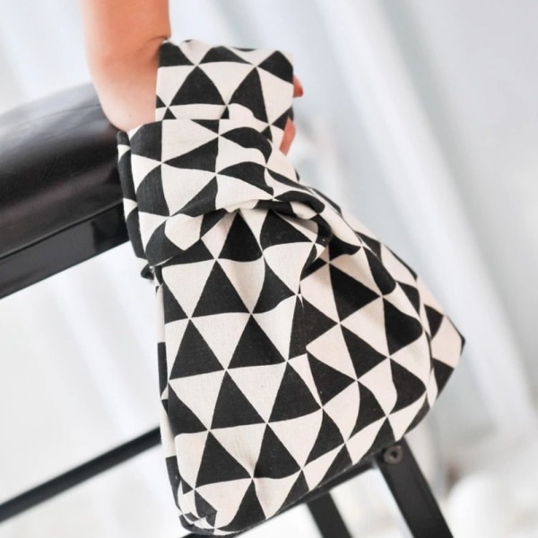 Knot Wrist Bag Kangaskassi 02 02 02