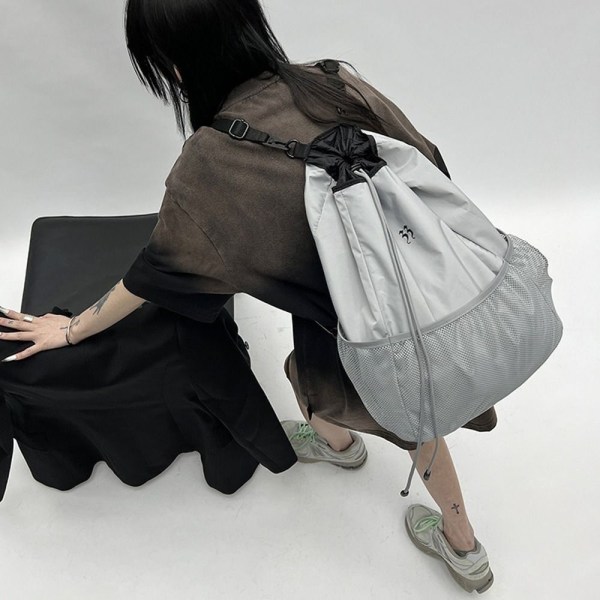 Reppu mesh MUSTA Black