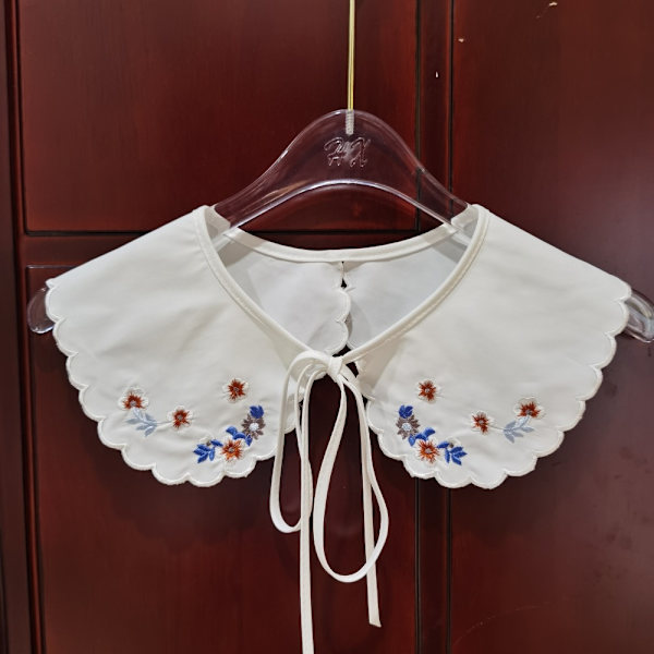 Kvinnors spetskrage Bow Fake Collar 2 2 2