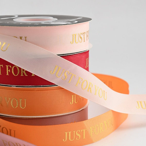 1Rullsilkesband Cake Band BREDD 1CM - RÖD BREDD 1CM - RÖD width 1cm - red