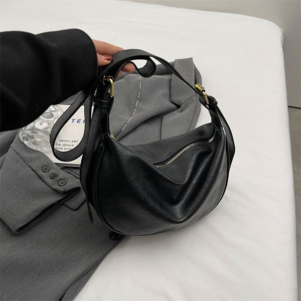 PU-nahkainen Crossbody Laukku Suurikokoinen olkalaukku MUSTA Black