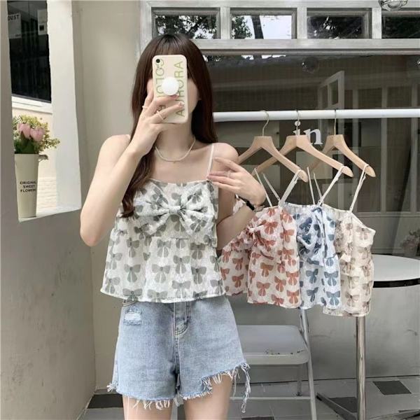 Strap Vest Outerwear Vest 3 3 3