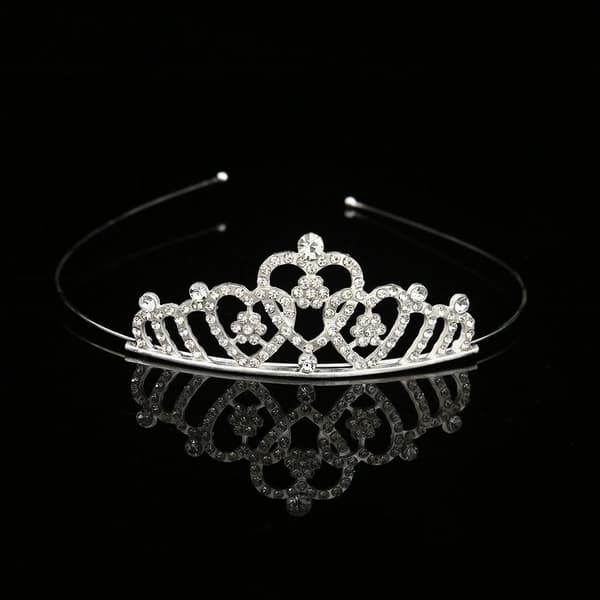 Kristalli Häädiadeemit Kuningatar Prinsessa Kruunu E E E