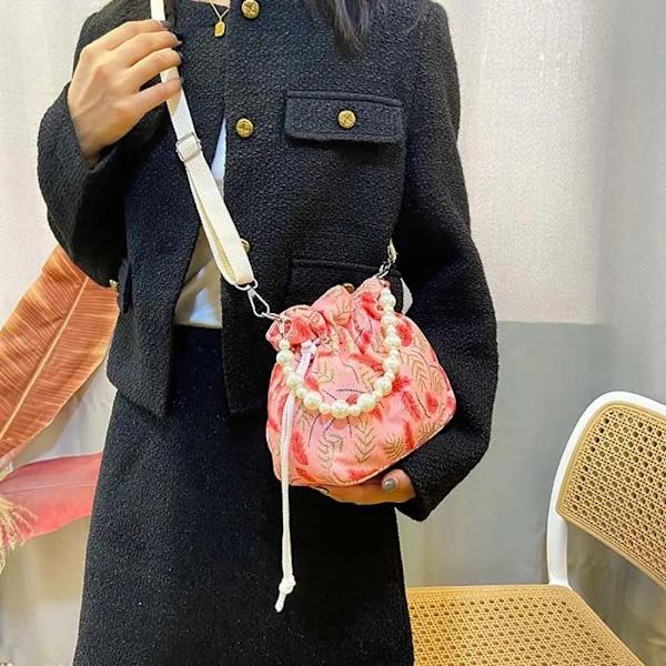 Crossbody Bag Bucket Bag OFF WHITE A OFF WHITE A Off white A