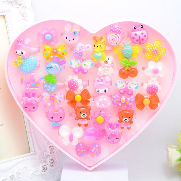 36 kpl Lasten sarjakuvasormukset, Candy Flower set Style 2