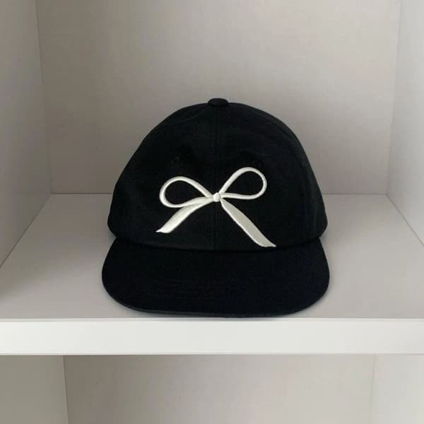 Musta baseball-lippis black