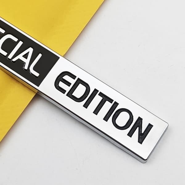 2 st Special/Limited Edition Emblem Edition Bilmärke 3D Bil