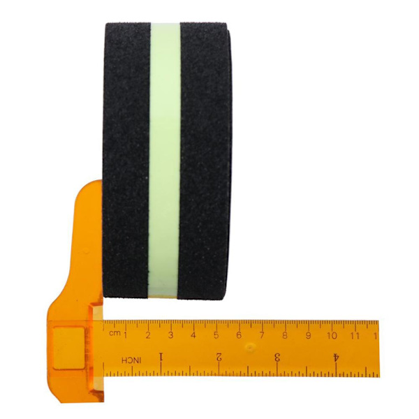 Anti-slip grepptejp minskar risken att halka 2 2 2