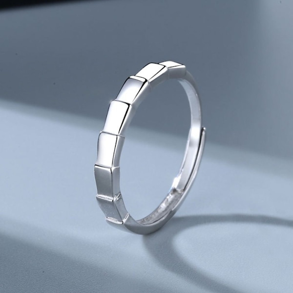 Par Ringar Silverpläterad Ring 1 KVINNOMODELL 1 KVINNOMODELL 1 female model