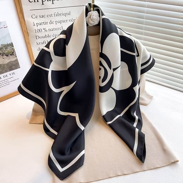 90x90cm sidenscarf strandhalsduk 7 7 7