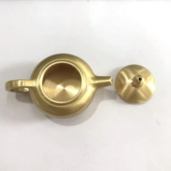 Liten tekanna metallhantverk 1 1 1