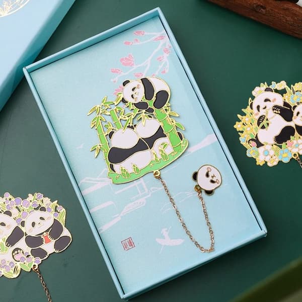Bokmärke i metall, Panda, STIL 4 STIL 4 Style 4
