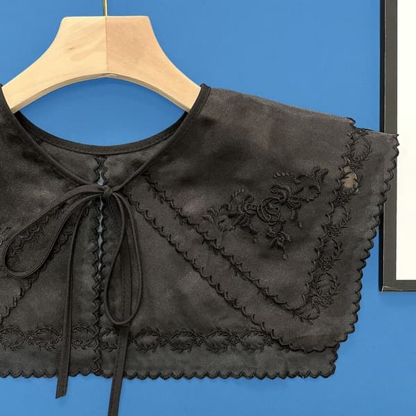Lös krage med spets för damer, SVART Black