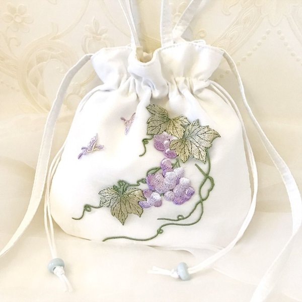 Brodert blomsterpose med snøre Oppbevaringspose for godteri 3 3 3