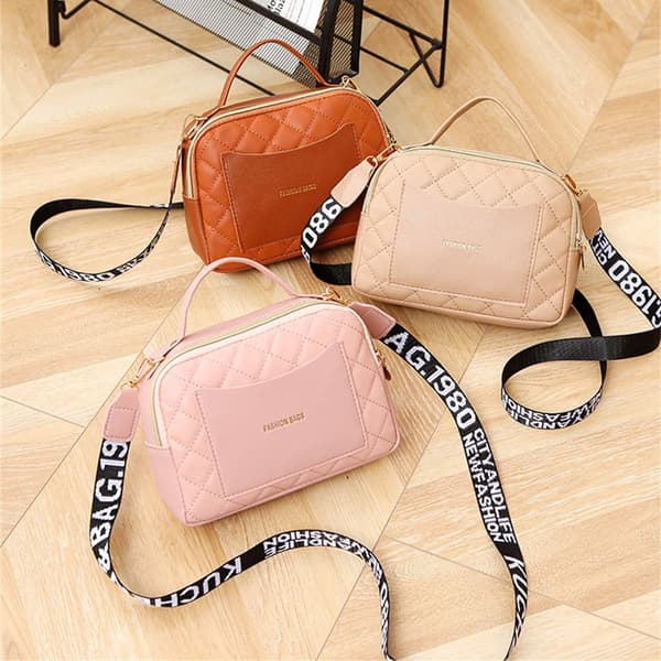 Axelremsväskor Messenger Bag ROSA pink
