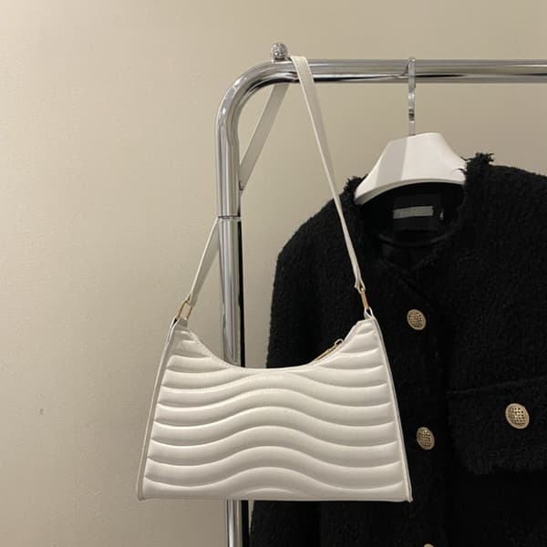 Axelväska Underarmsväska VIT White