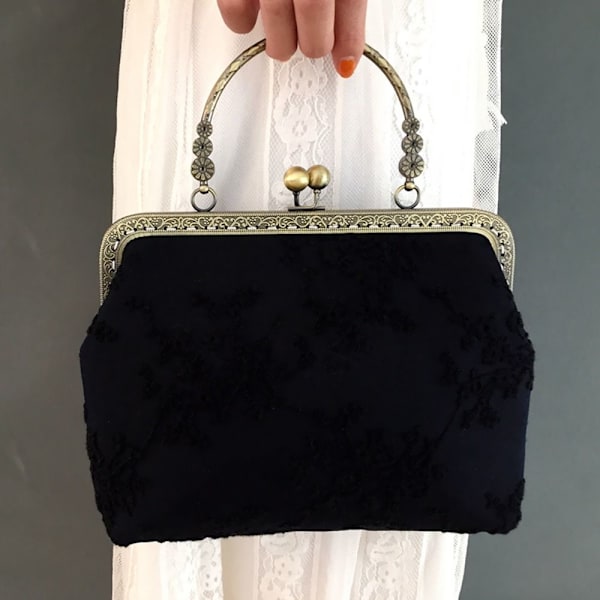 Handväska Ram Kysslås Handväska lås Ram SVART 18CM black 18cm