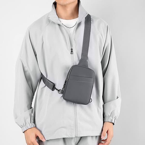 Brysttaske Fanny Pack GRÅ GREY