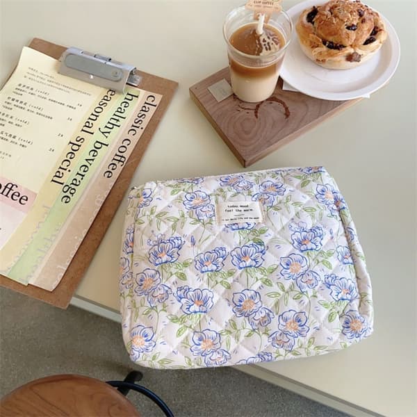 Quiltet Clutch Makeuptaske 2 2 2
