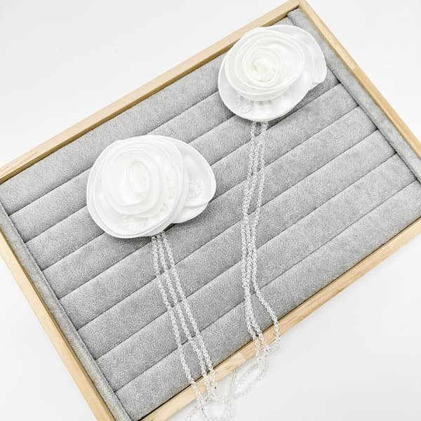 3D Blomsterbroderad Tygpatch Blomstertygdekal VIT White