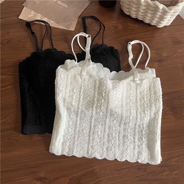 Valkoinen crop-toppi White