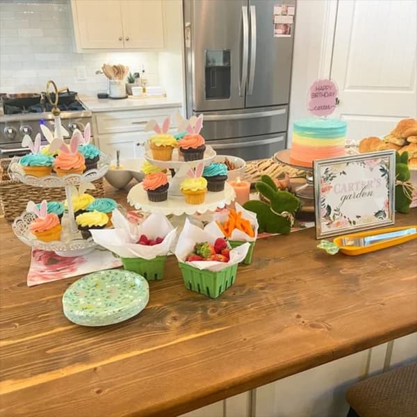 10 stk. Påskehareører Cupcake-toppere 2 2 2