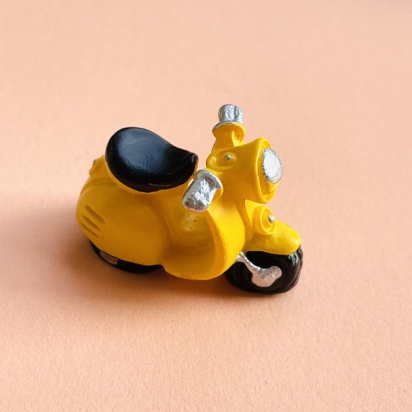 Dukkehus Miniatyrmodell Resin Motorsykkel GUL Yellow