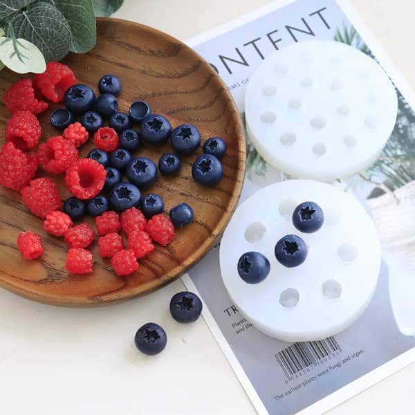 Ljus Silikonform Bakform BLÅBÄRSFORM M BLÅBÄR Blueberry Mold M