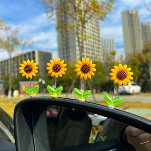 5 stk. Bil Svaiende Blomst Bilpynt A A A