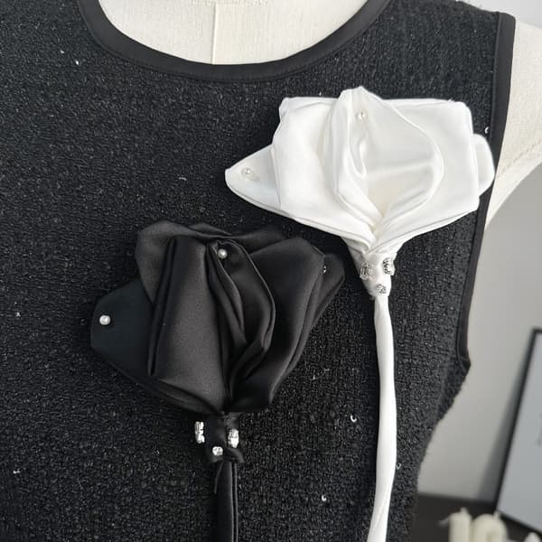 Kläder Blomtillbehör Bröstblomma MEDIUM SVART MEDIUM Medium Black
