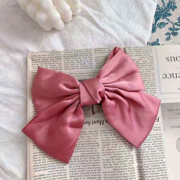 Bow Hairpin hiusklipsi MUSTA Black
