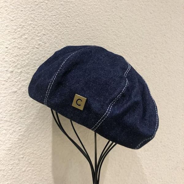 Baret Hatte Malerhat LYSEBLÅ light blue