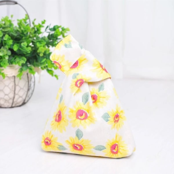 Knot Wrist Bag Kangaskassi 06 06 06