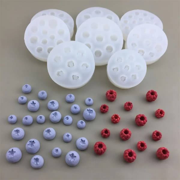 Ljus Silikonform Bakform BLÅBÄRSFORM M BLÅBÄR Blueberry Mold M