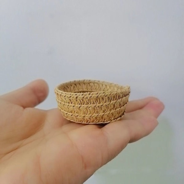 Grass Woven Basket Dollhouse Miniature Basket 1 1 1