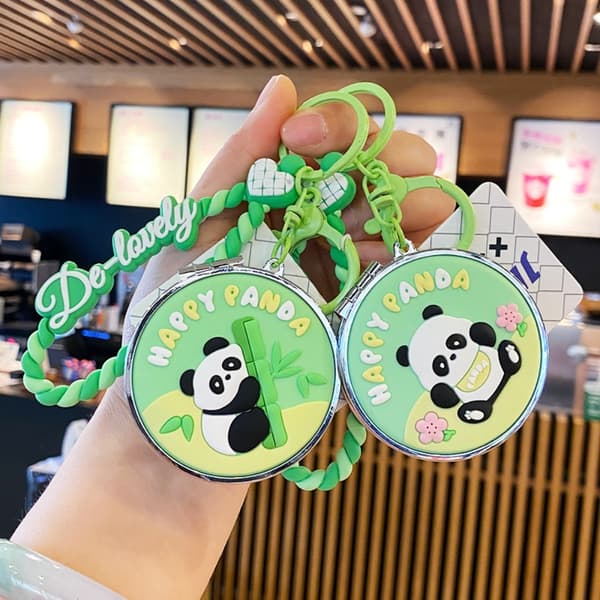 Panda Panda Peilikoristeavain 04 04 04