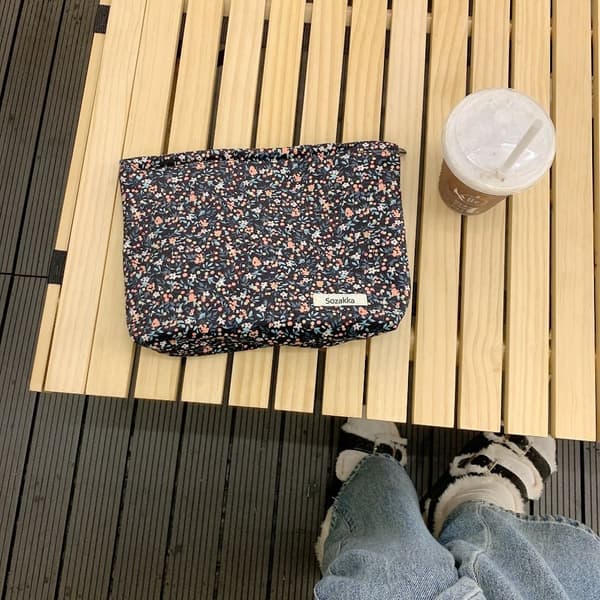 Reisetoalettmappe Kosmetikkveske A A A