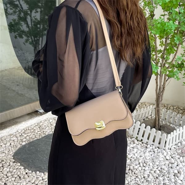 Skuldervesker Messenger Bag KHAKI khaki