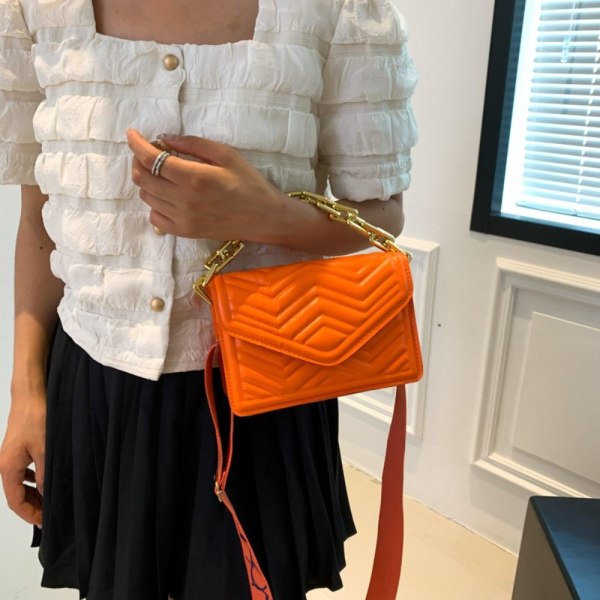Olkalaukut Crossbody Laukku ROSE RED rose red