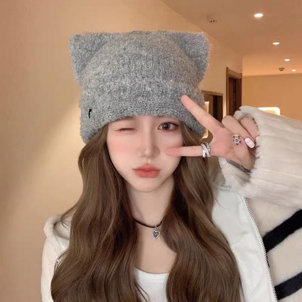 Cat Ear Beanies Plys strikhue SORT Black